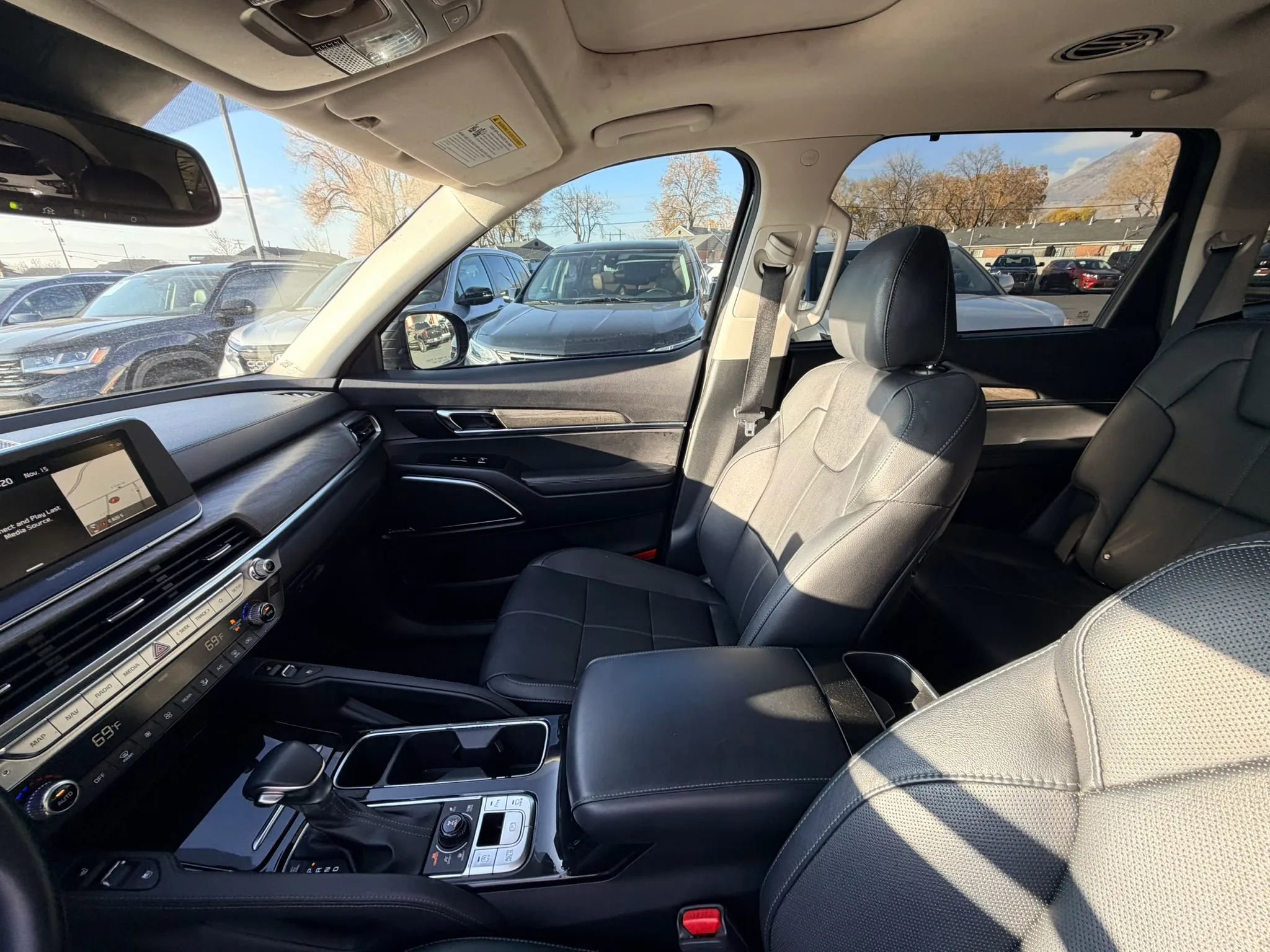 Used 2020 Kia Telluride SX image 12