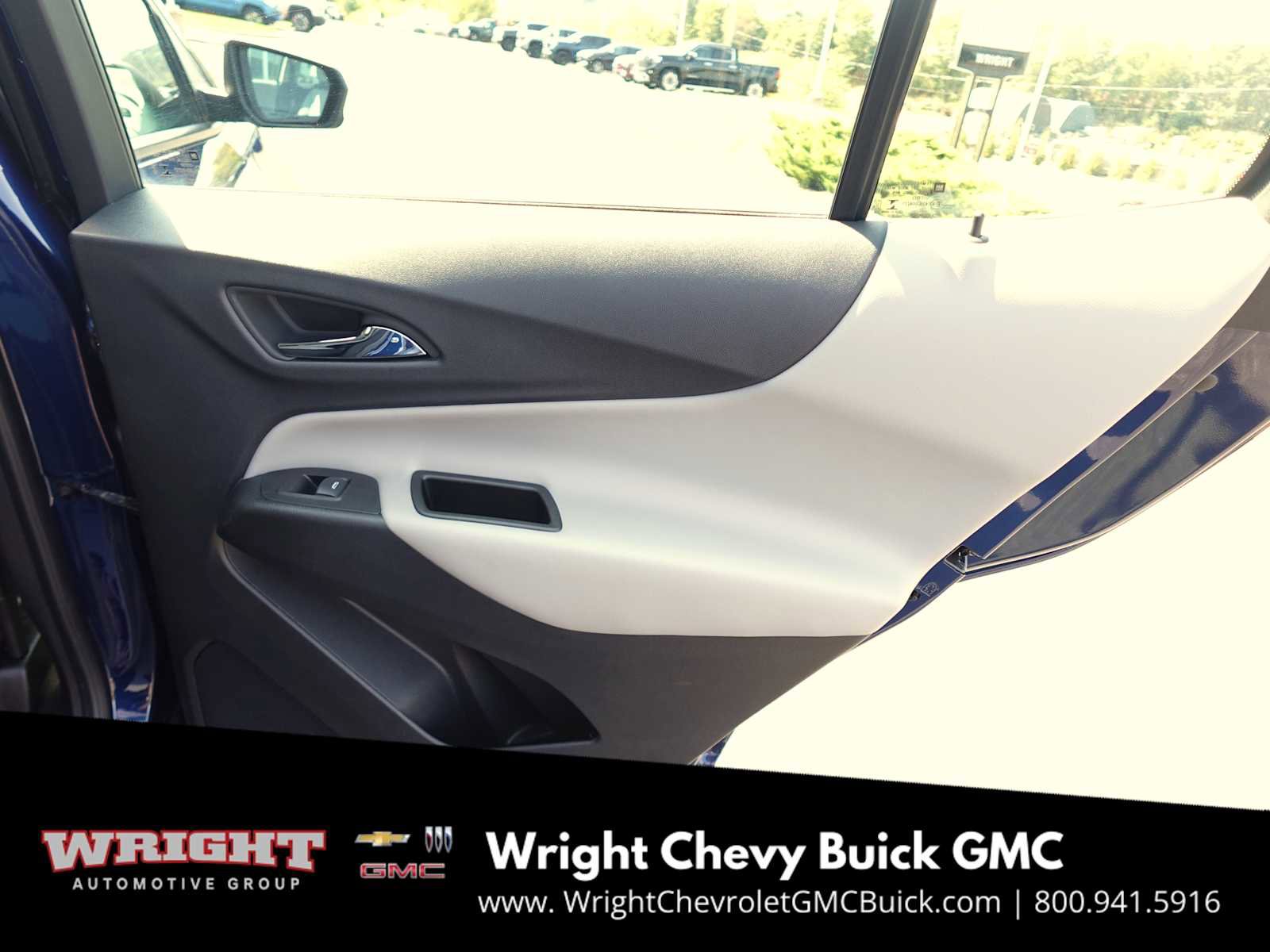 Used 2022 Chevrolet Equinox LS image 23