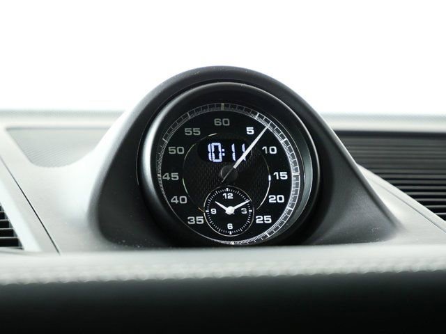 Used 2025 Porsche Macan GTS AWD/4WD image 19