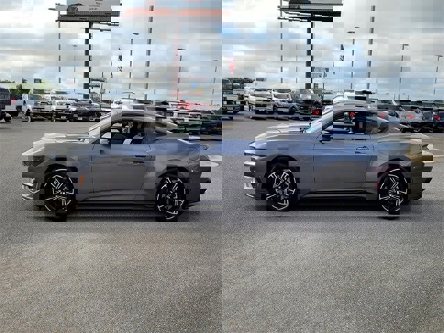 New 2025 Ford Mustang Coupe image 28