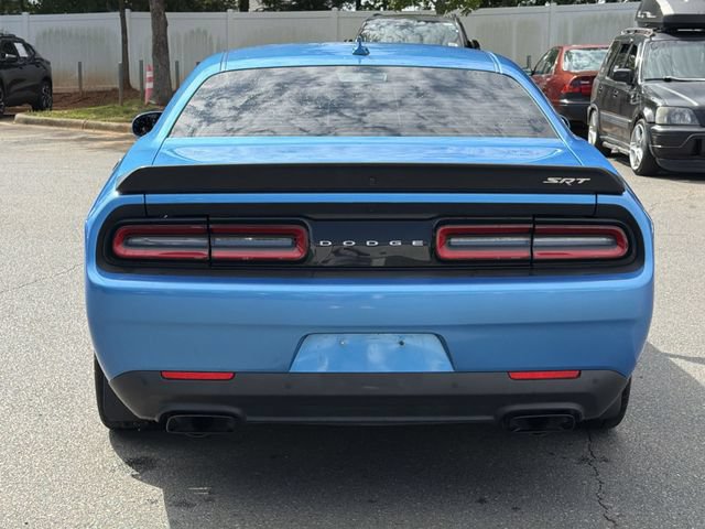 Used 2015 Dodge Challenger SRT Hellcat RWD image 12