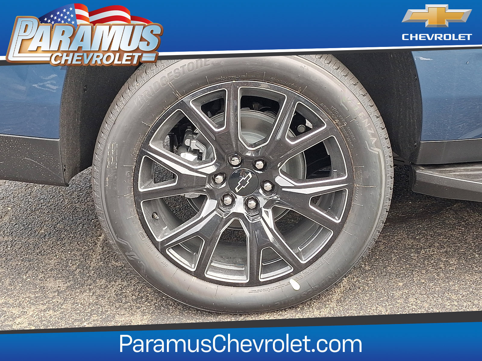 New 2026 Chevrolet Suburban LT w/ Comfort Package AWD/4WD image 5