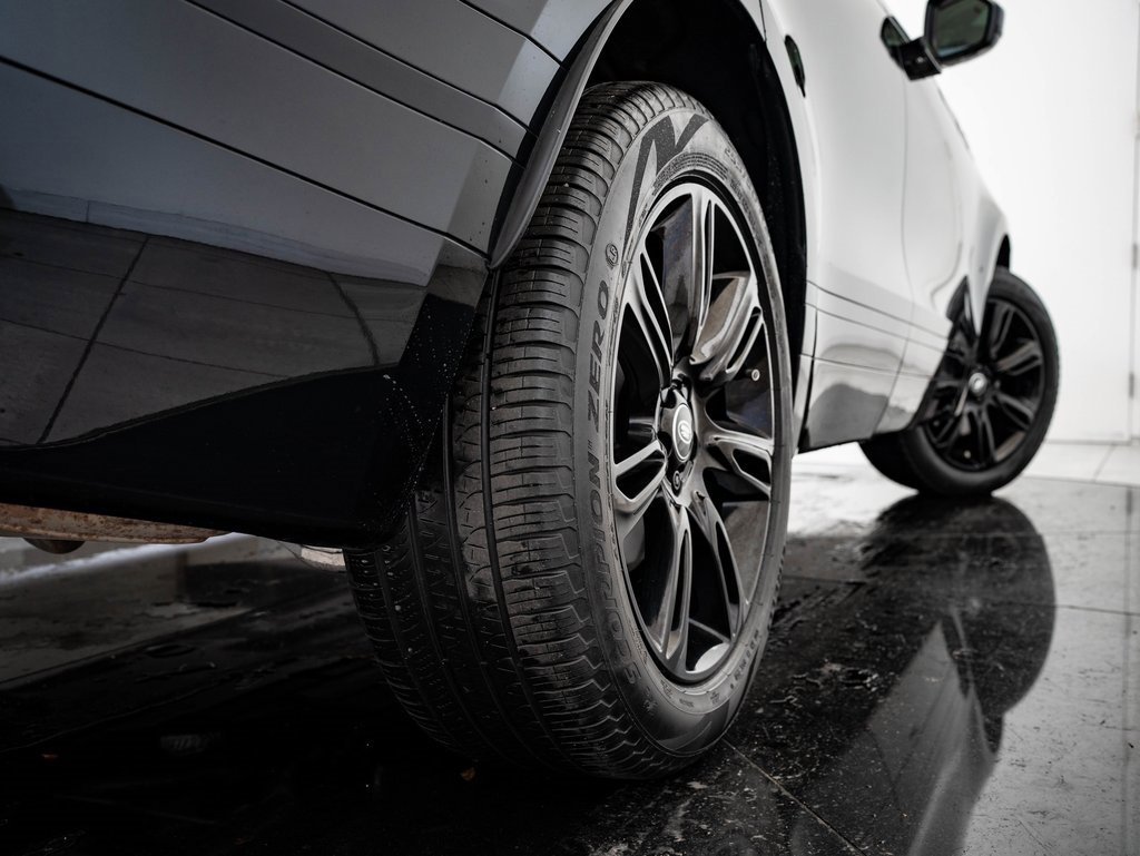 Used 2023 Land Rover Range Rover Velar R-Dynamic S image 49