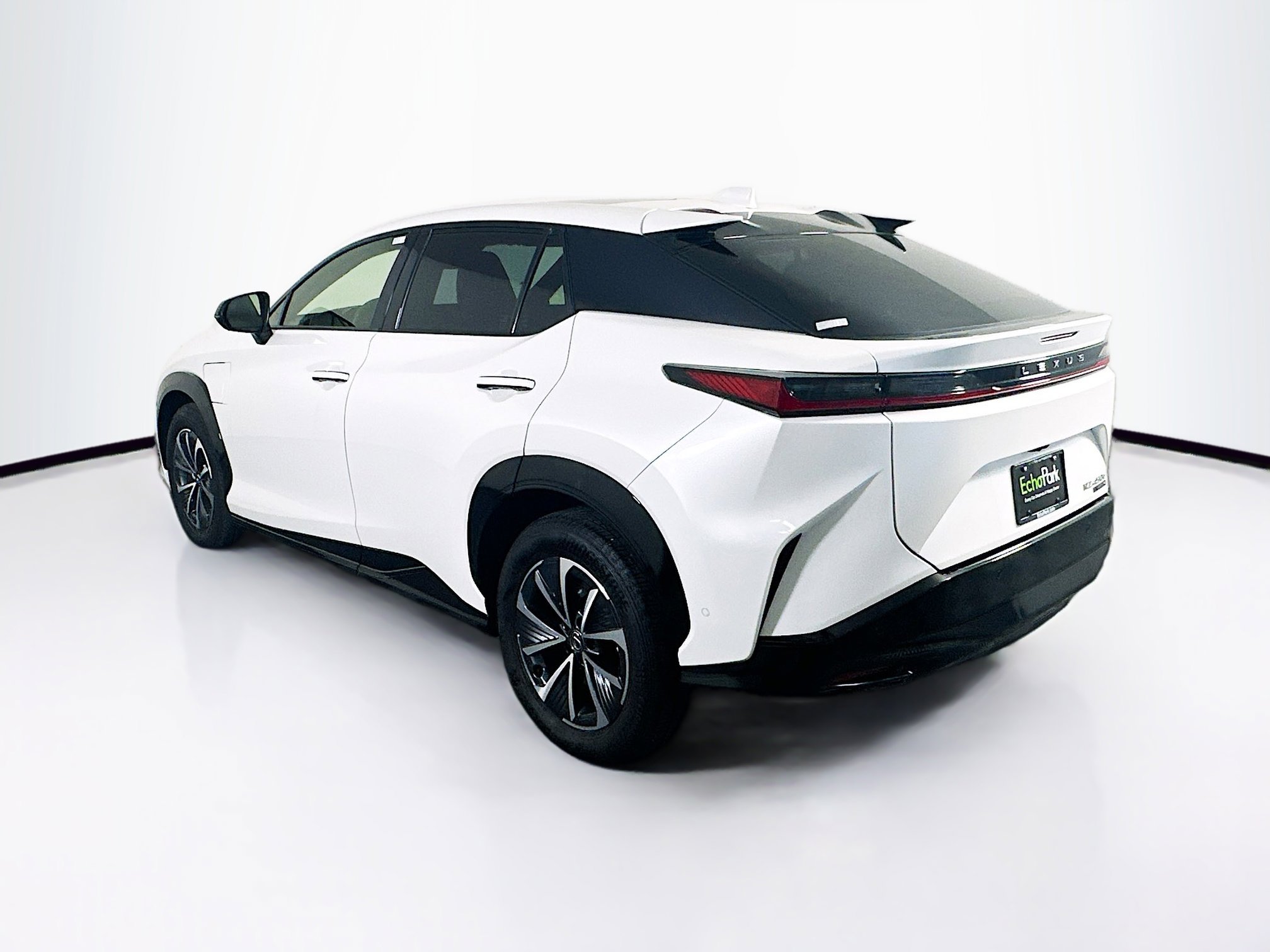 Used 2023 Lexus RZ 450e Premium w/ Technology Package image 5