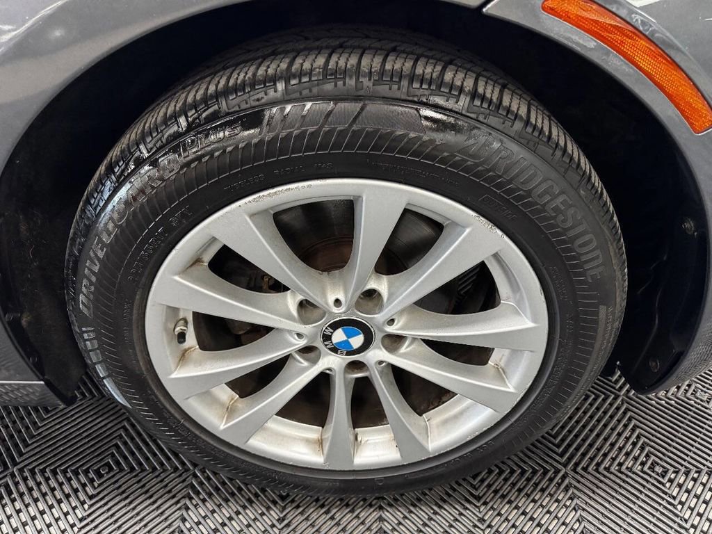 Used 2014 BMW 328i Gran Turismo xDrive w/ Technology Package image 18