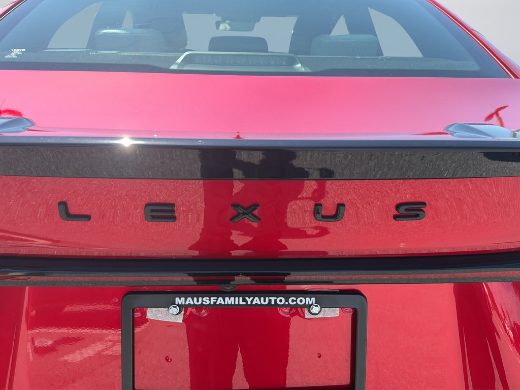Used 2026 Lexus IS 350 F Sport w/ Technology Package RWD image 45