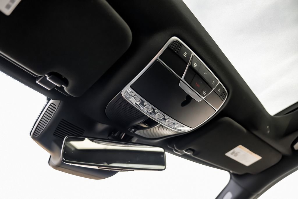 Used 2019 Mercedes-Benz S 560 4MATIC Sedan image 27