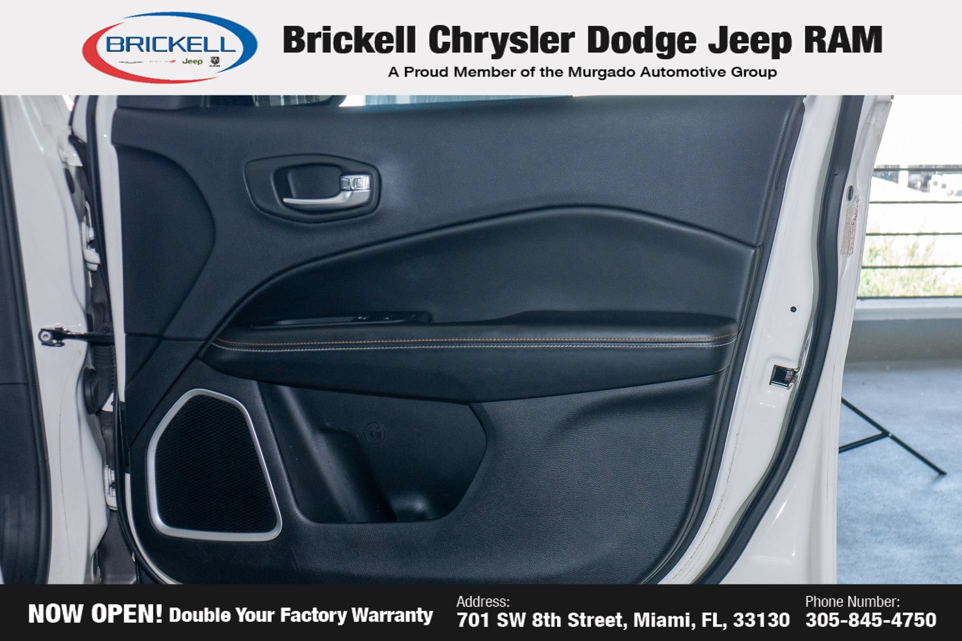 Used 2017 Jeep Compass Latitude w/ Popular Equipment Group FWD image 14