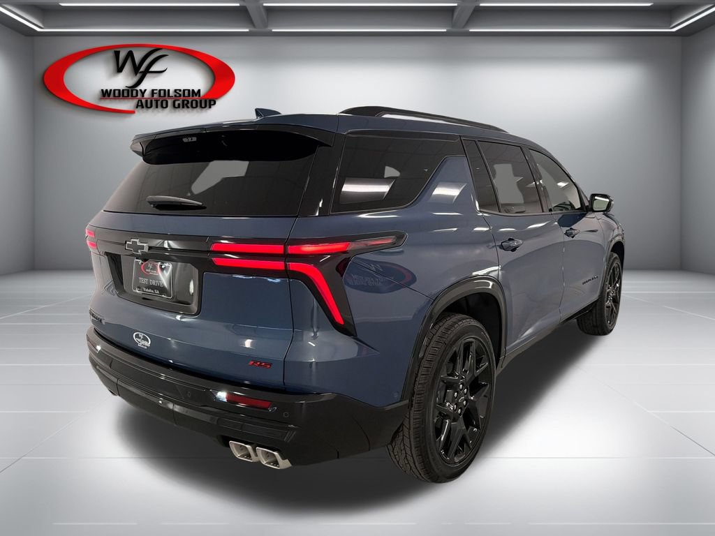 New 2026 Chevrolet Traverse RS w/ LPO, Floor Liner Package FWD image 6