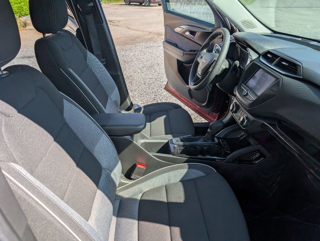 Used 2023 Chevrolet TrailBlazer LT image 13