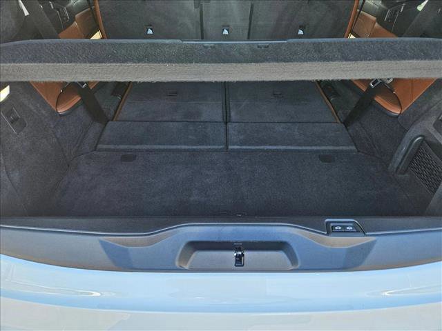 Used 2024 BMW X7 xDrive40i w/ Executive Package image 6