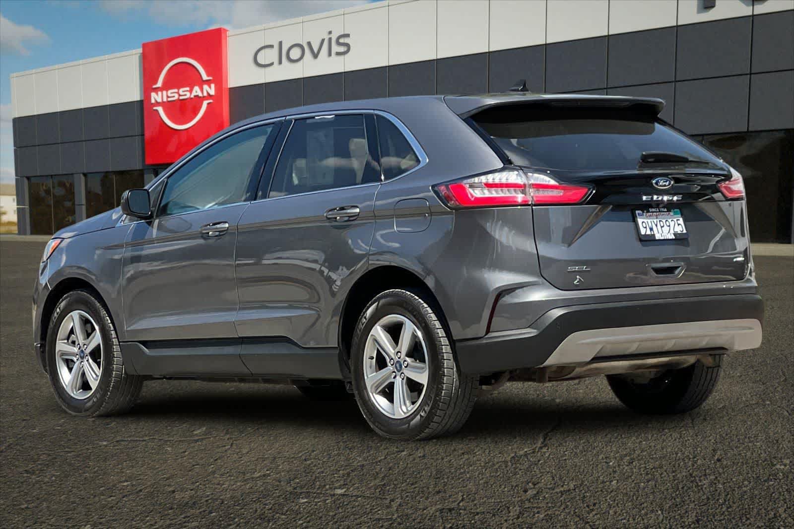 Used 2022 Ford Edge SEL w/ Convenience Package AWD/4WD image 7