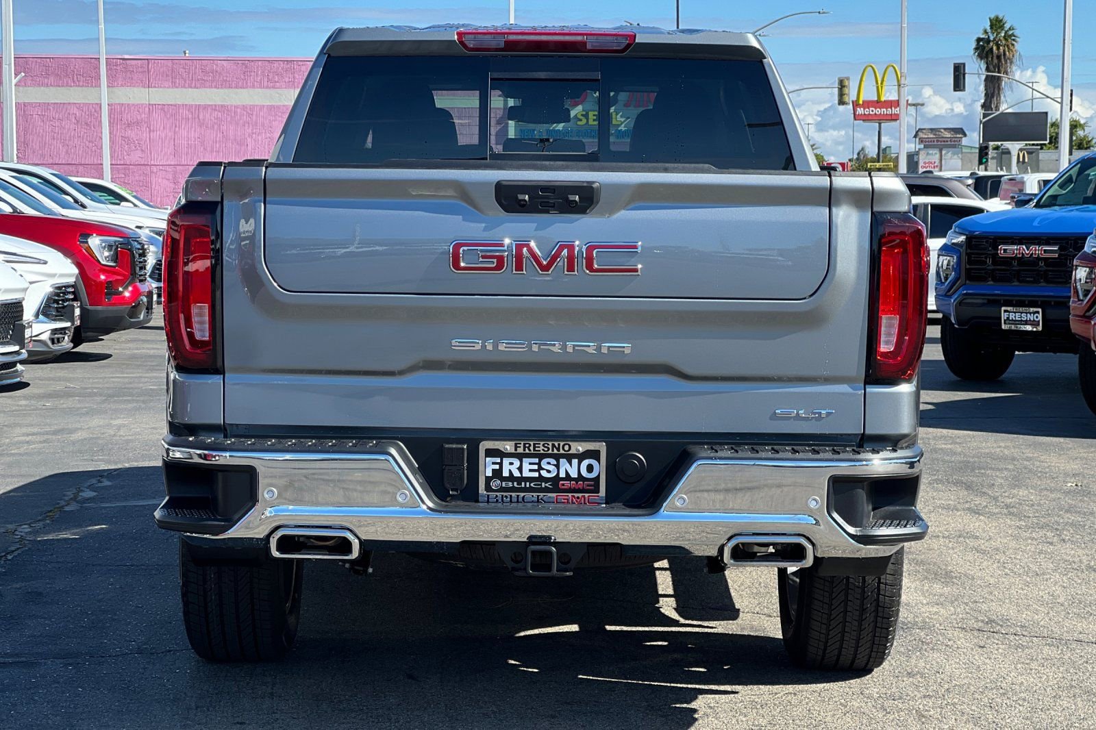 New 2026 GMC Sierra 1500 SLT AWD/4WD image 6