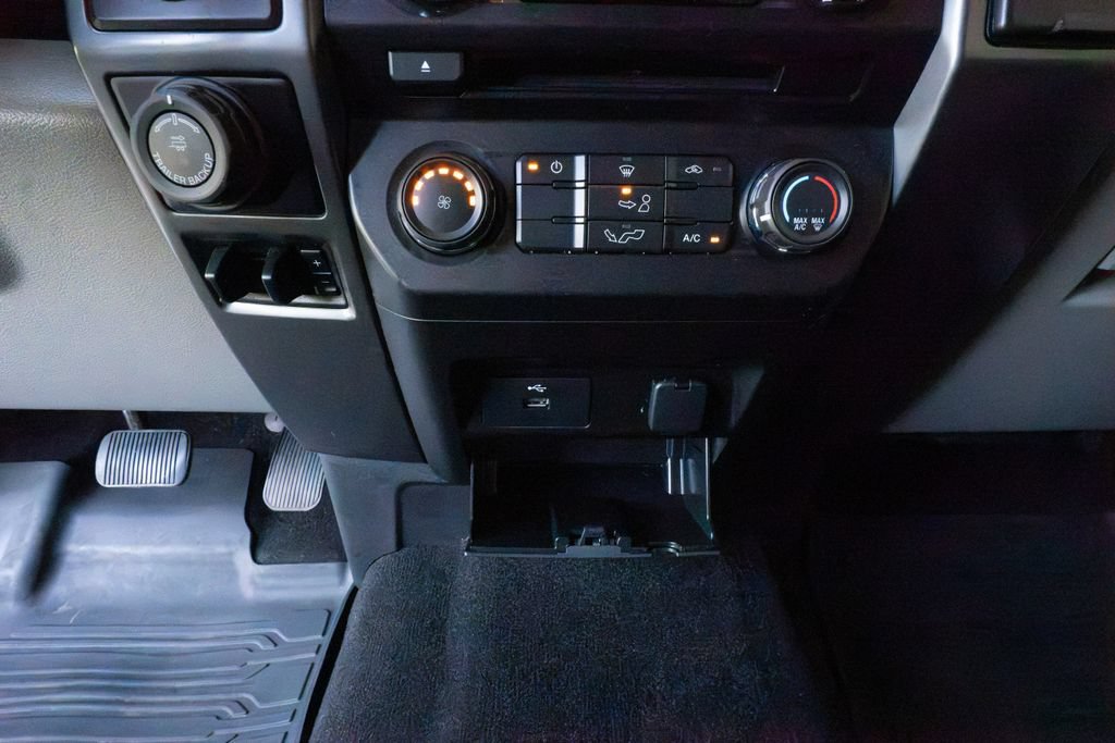 Used 2018 Ford F150 XLT w/ XTR Package AWD/4WD image 11