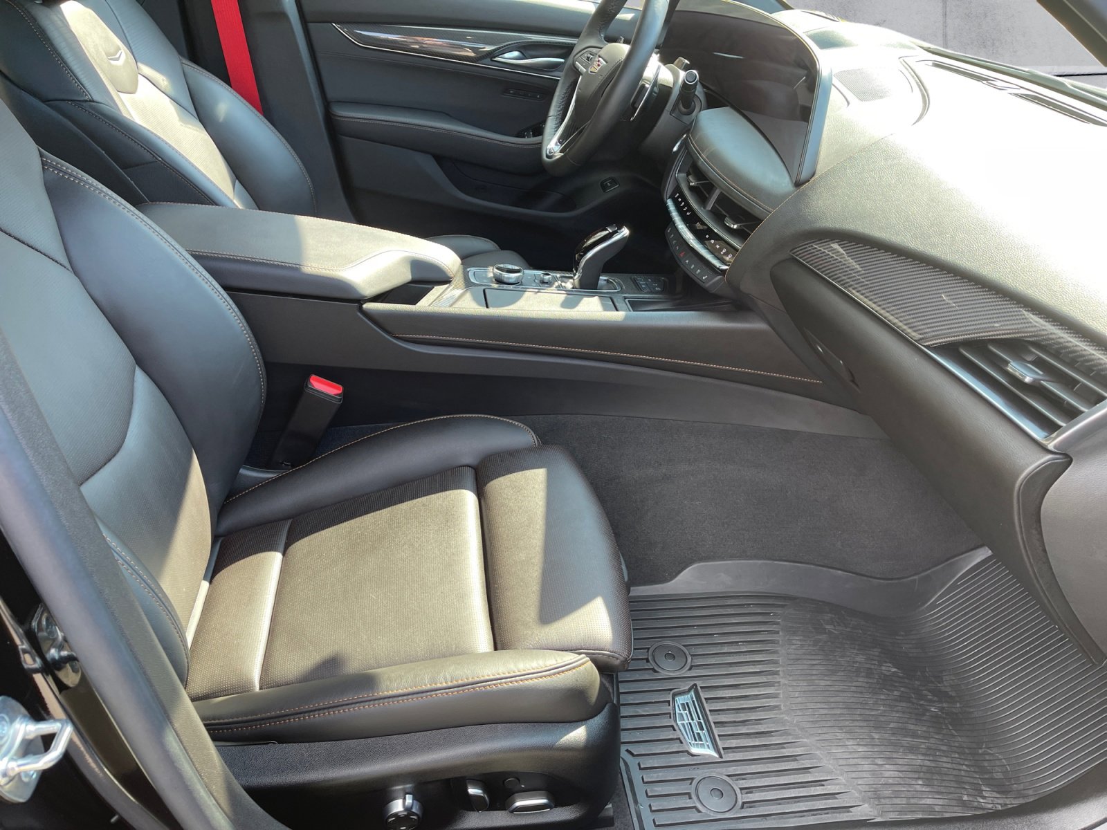 Used 2026 Cadillac CT5 V w/ Technology Package image 16