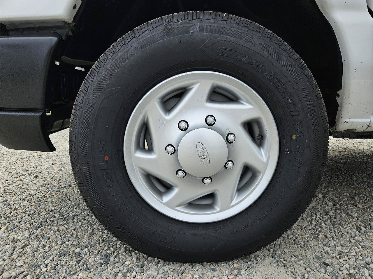 Used 2012 Ford E-250 and Econoline 250 w/ PWR Group RWD image 40