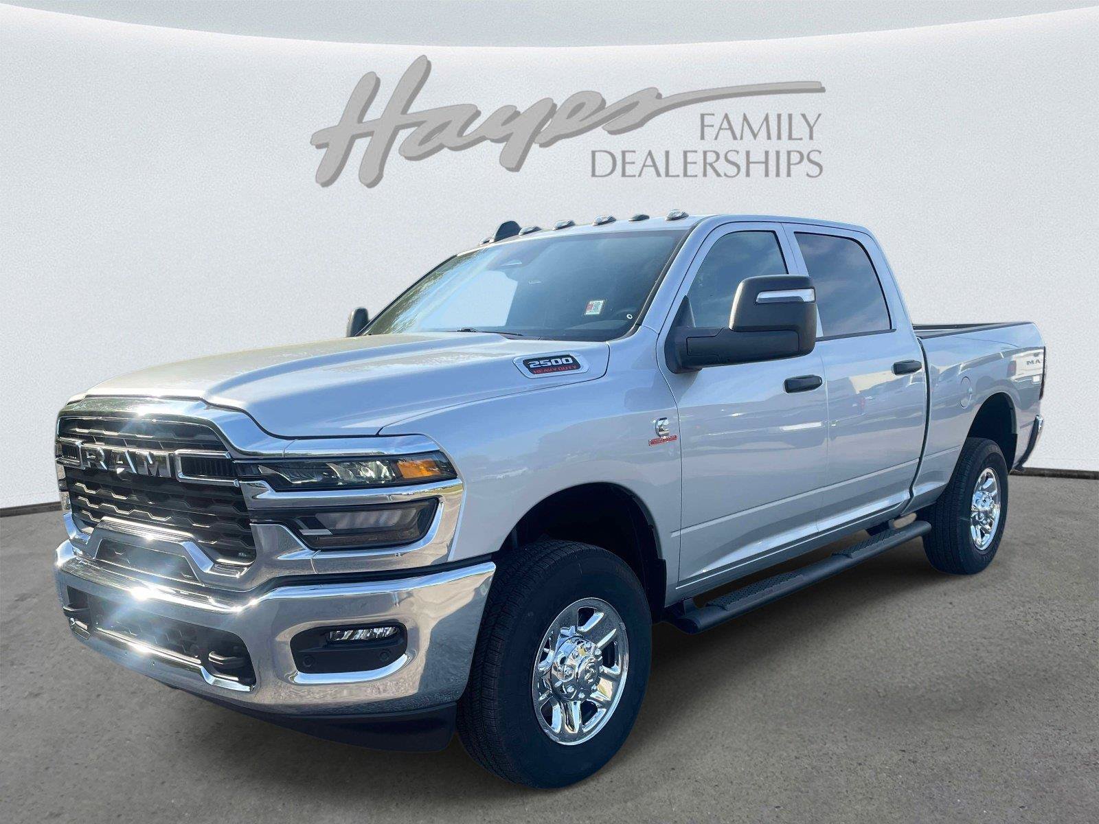 New 2026 RAM 2500 Tradesman AWD/4WD image 7