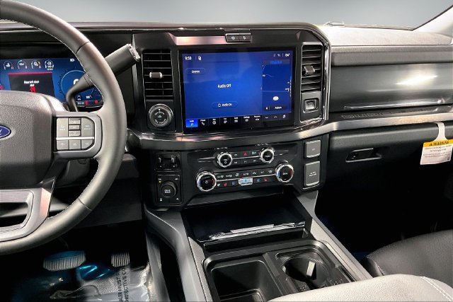 New 2027 Ford F350 Lariat w/ Lariat Ultimate Package AWD/4WD image 7