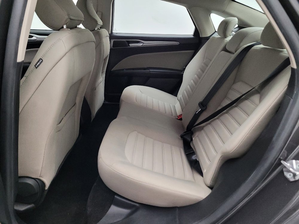 Used 2018 Ford Fusion S image 18