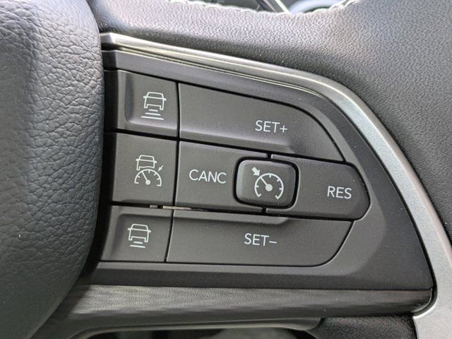 New 2025 Jeep Grand Cherokee L Altitude image 23