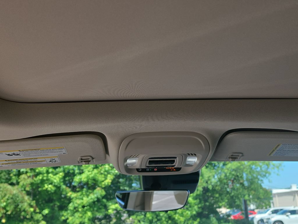 Certified 2023 Buick Envision Avenir FWD image 18