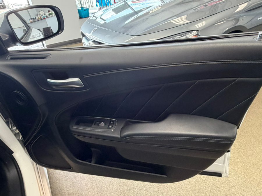 Used 2021 Dodge Charger Scat Pack RWD image 29