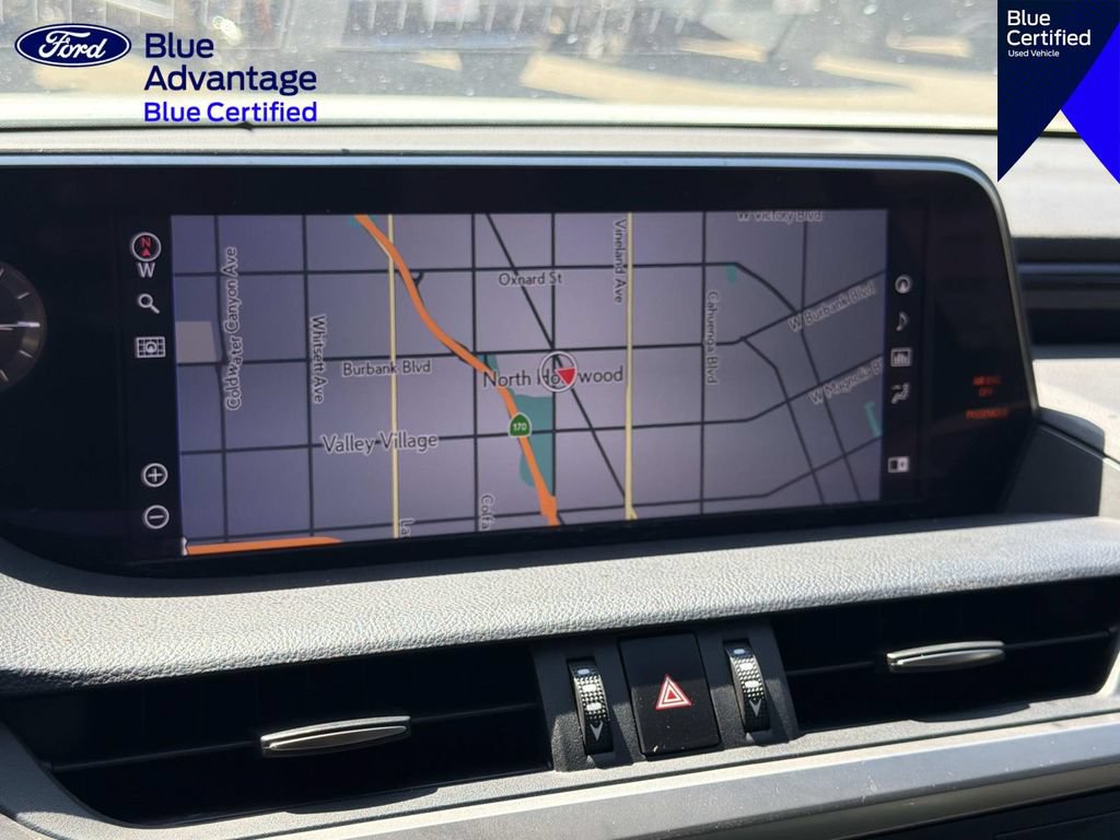 Used 2021 Lexus ES 300h w/ Luxury Package FWD image 25