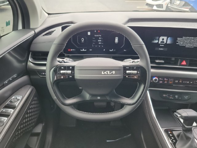 New 2027 Kia Carnival SX w/ Dark Edition Package FWD image 11