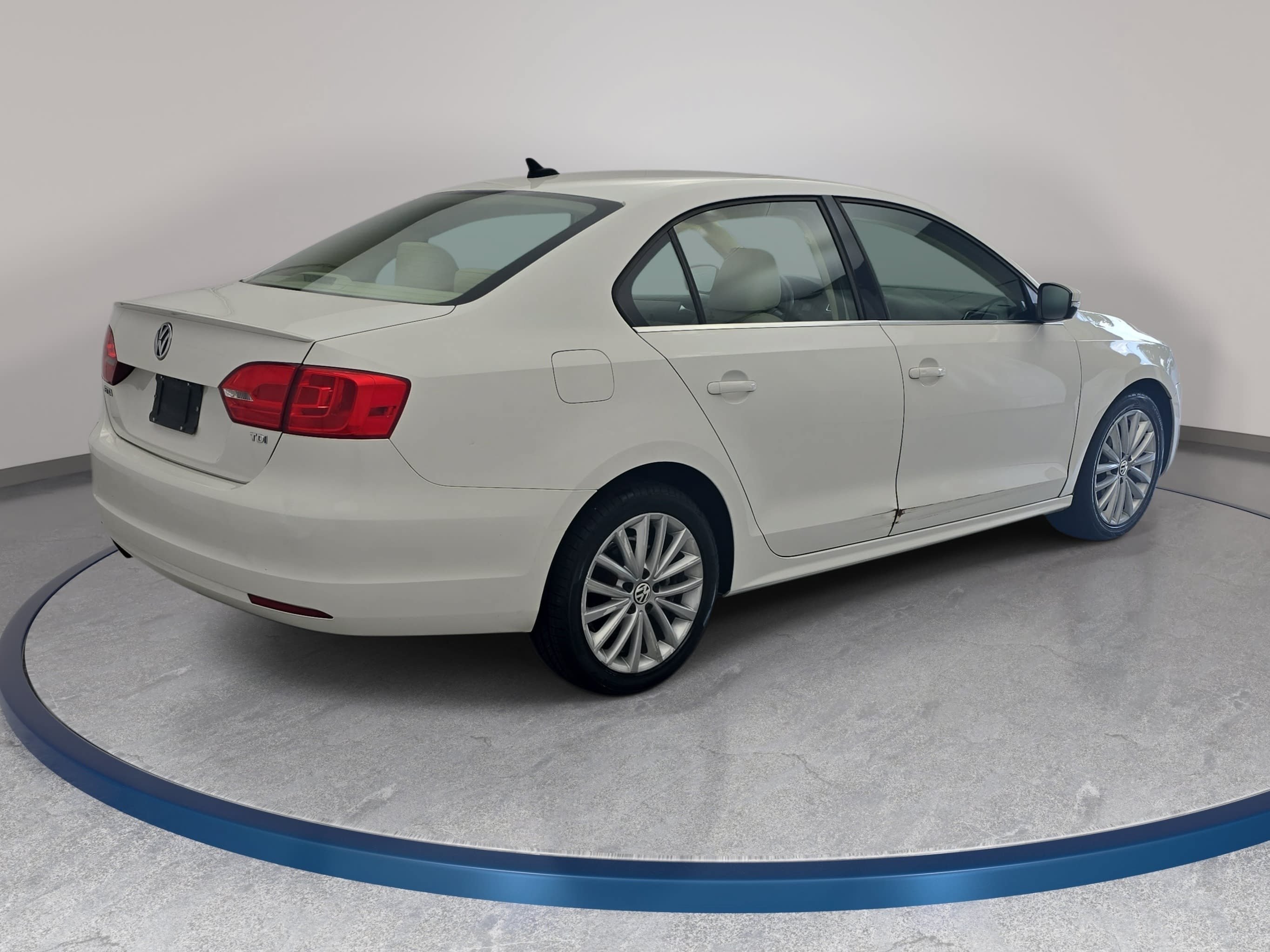 Used 2014 Volkswagen Jetta TDI FWD image 5