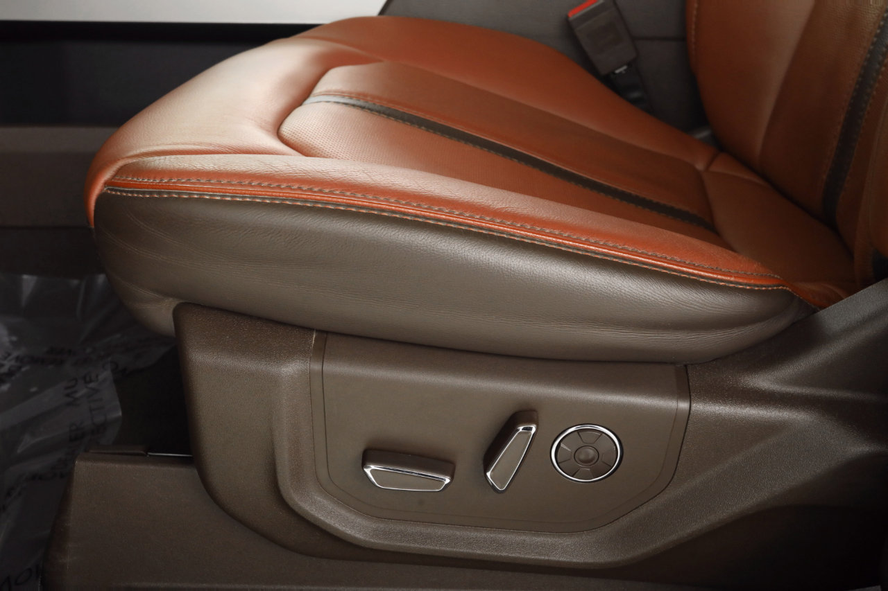 Used 2022 Ford F350 King Ranch w/ King Ranch Ultimate Package image 30