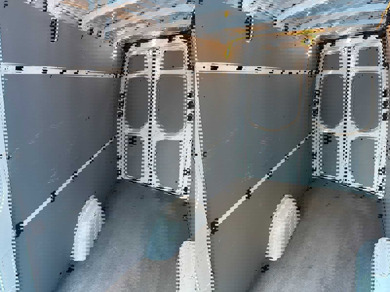 Used 2023 Mercedes-Benz Sprinter 2500 image 15