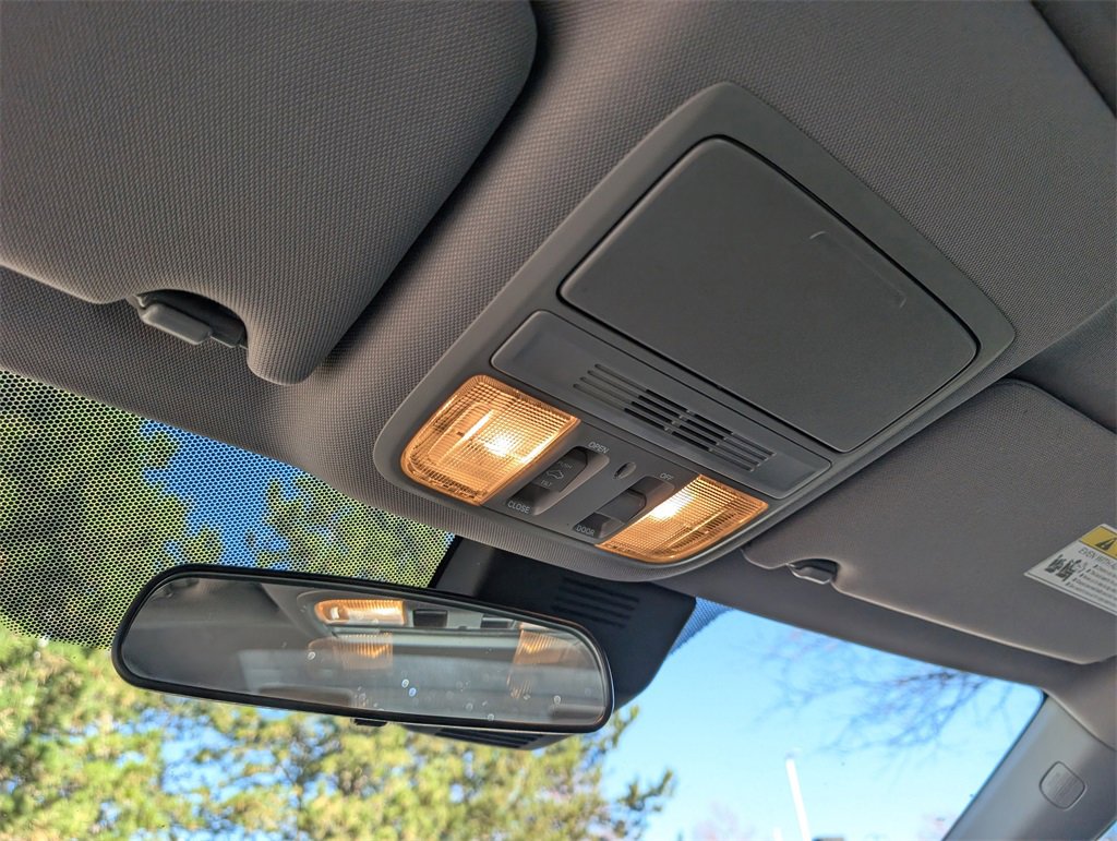 Used 2019 Honda Accord EX image 32