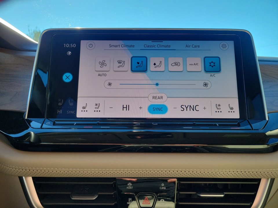 New 2026 Volkswagen Atlas SE image 18