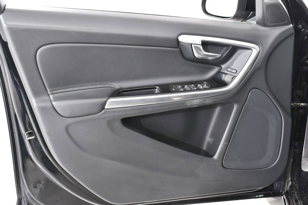 Used 2015 Volvo S60 T5 Platinum w/ Climate Package AWD/4WD image 24