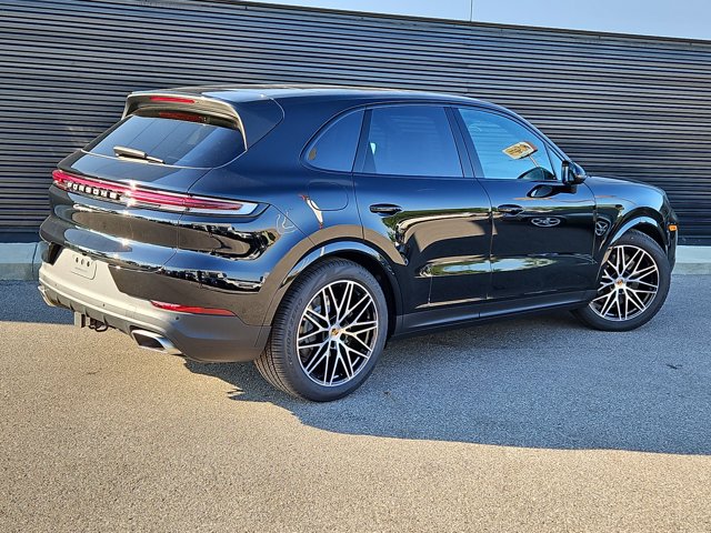 New 2026 Porsche Cayenne AWD/4WD image 9