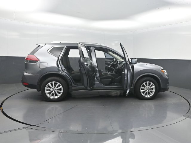 Used 2020 Nissan Rogue SV AWD/4WD image 36