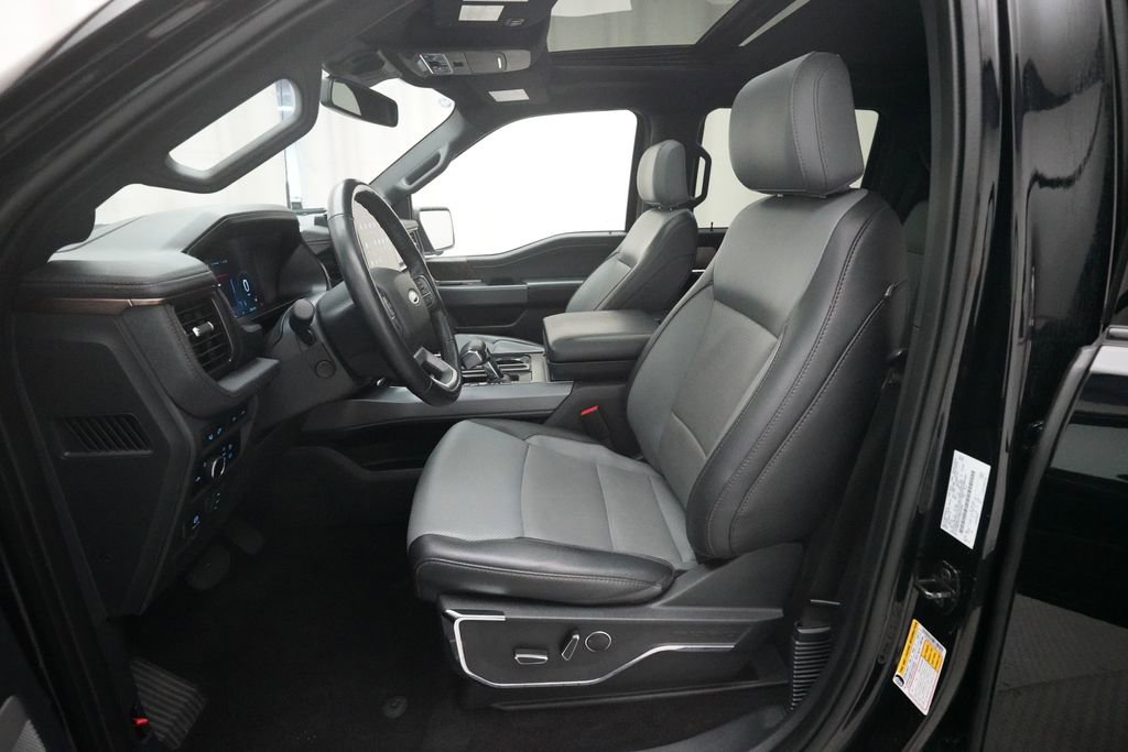 Used 2023 Ford F150 Lightning Lariat w/ Equipment Group 511A High image 7