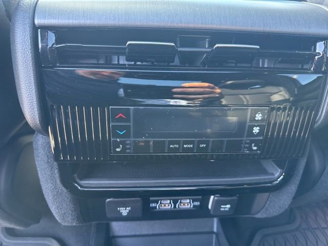 New 2026 Jeep Grand Wagoneer Limited w/ Premium Group II AWD/4WD image 14