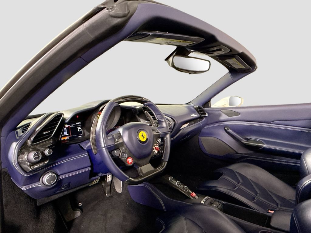 Used 2018 Ferrari 488 Spider RWD image 3