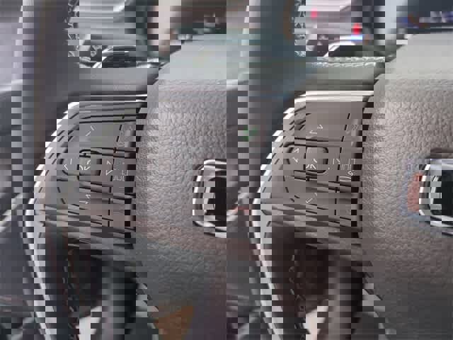 New 2025 Jeep Grand Cherokee L Limited image 24