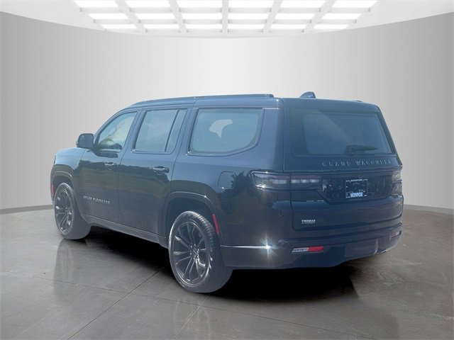 Used 2023 Jeep Grand Wagoneer Series III image 5