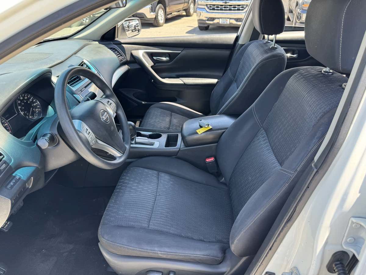 Used 2016 Nissan Altima 2.5 S w/ Power Driver Seat Package FWD image 19