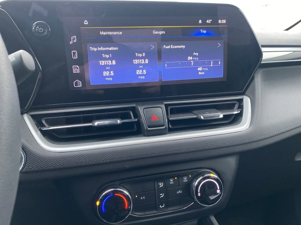 Used 2024 Chevrolet TrailBlazer LS w/ LS Convenience Package image 14