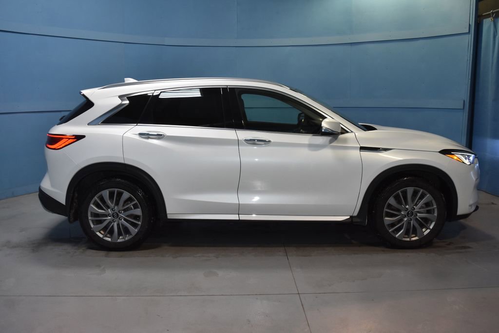 Used 2023 INFINITI QX50 Luxe FWD image 24