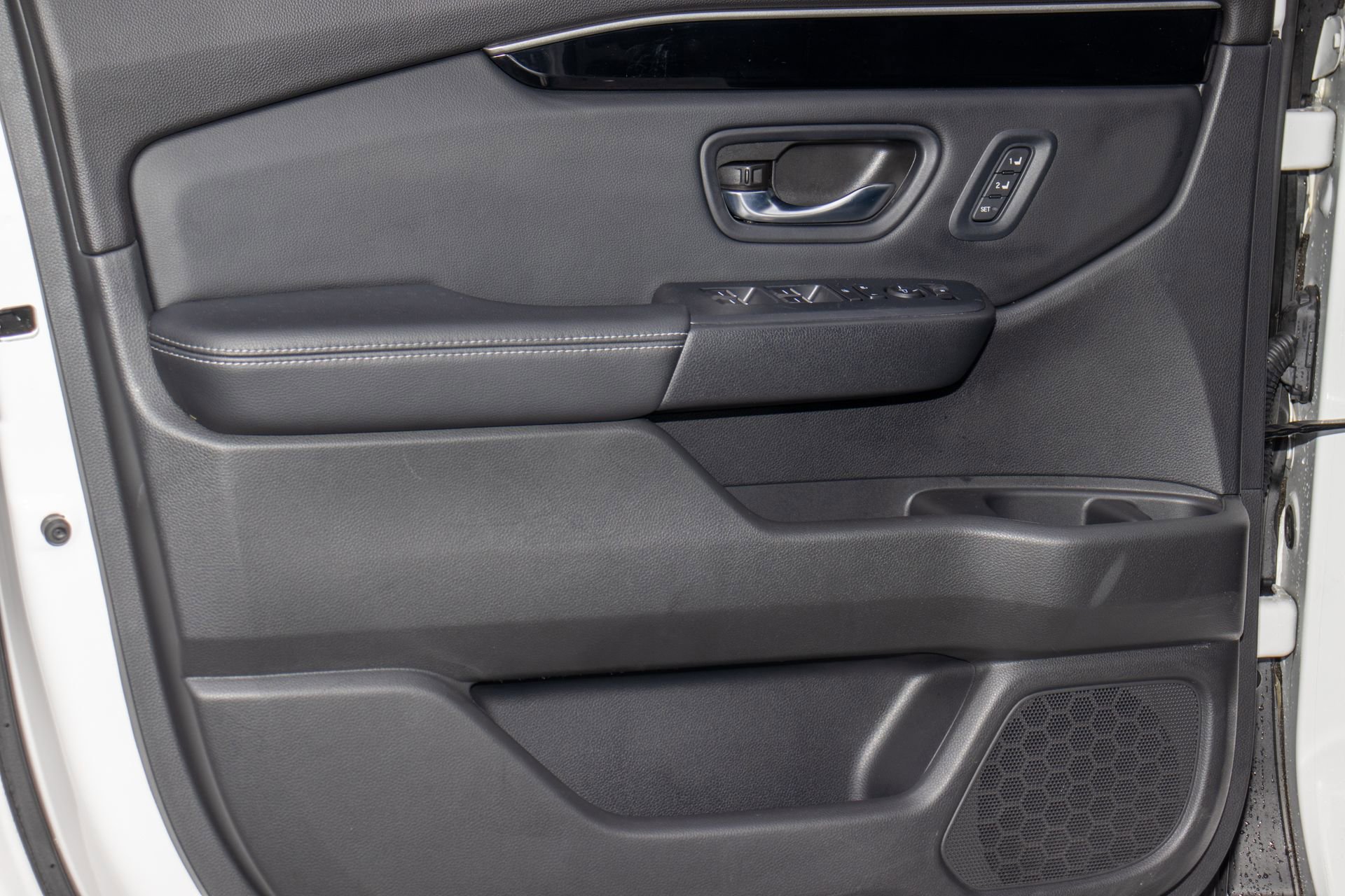 Used 2023 Honda Pilot EX-L image 12