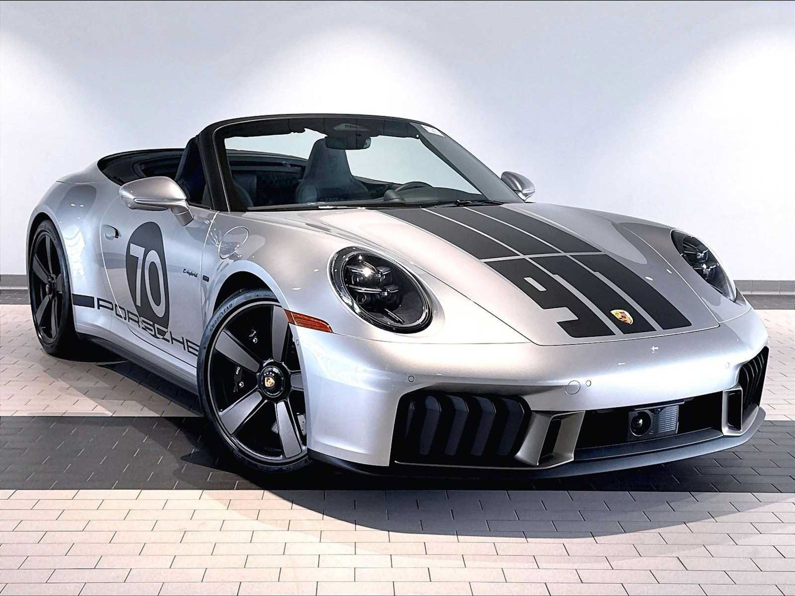 New 2026 Porsche 911 GTS RWD image 9