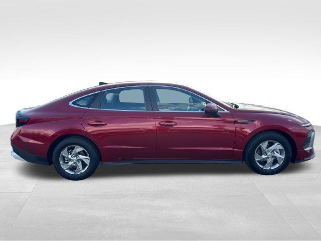 New 2026 Hyundai Sonata SE FWD image 6