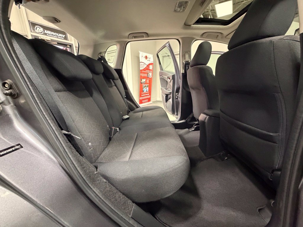Used 2015 Honda Fit EX image 45