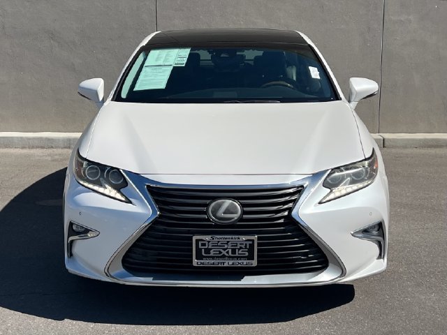 Used 2018 Lexus ES 350 w/ Luxury Package w/Wood Trim FWD image 3