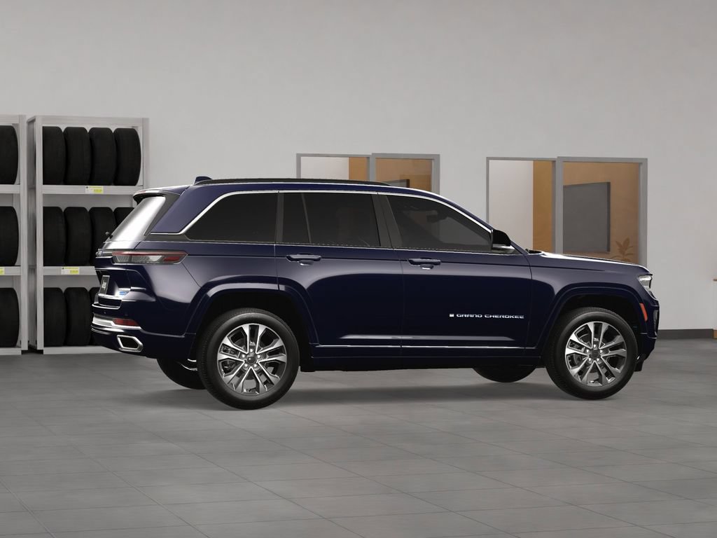 New 2024 Jeep Grand Cherokee Overland w/ Advanced Protech Group III AWD/4WD image 7